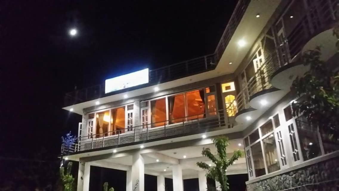 Fairy Land Hotel Karimabad  Экстерьер фото