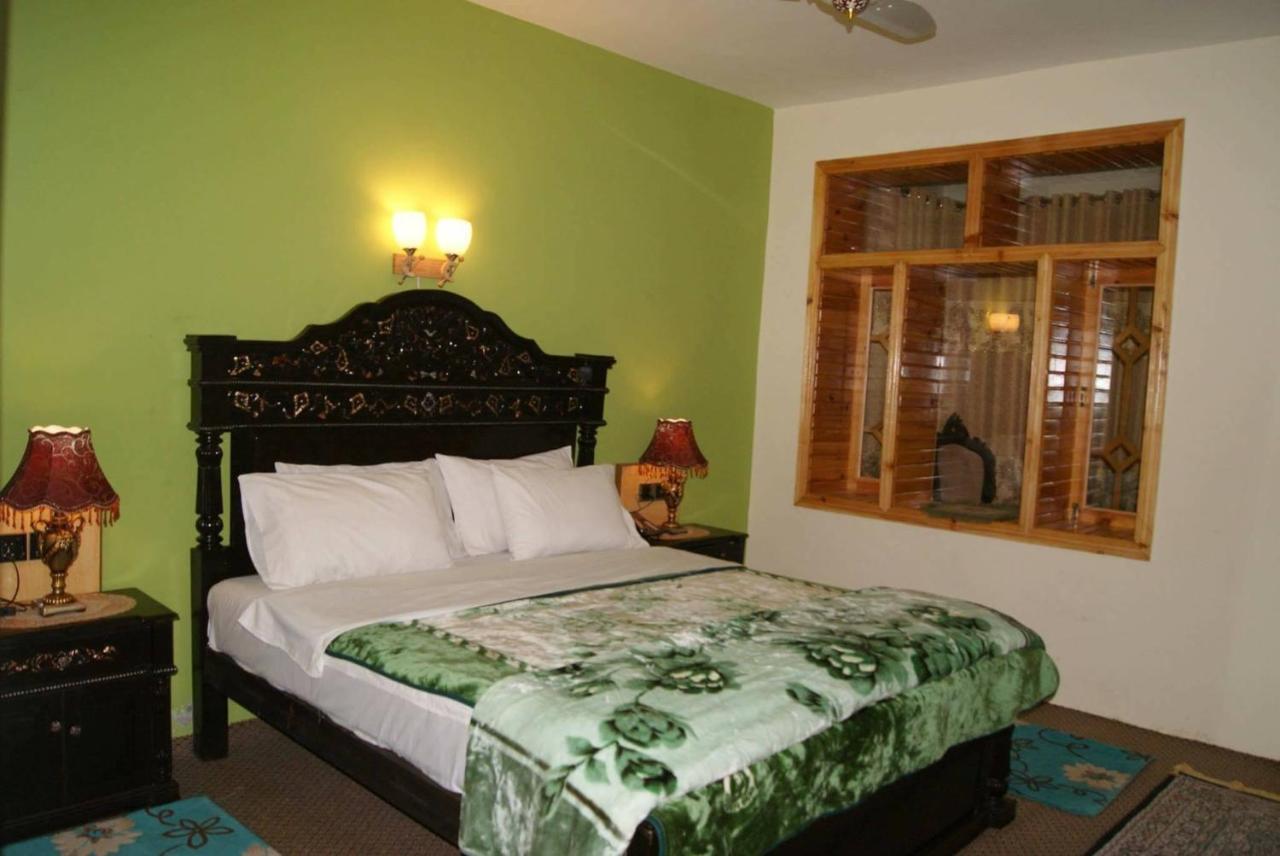 Fairy Land Hotel Karimabad  Экстерьер фото